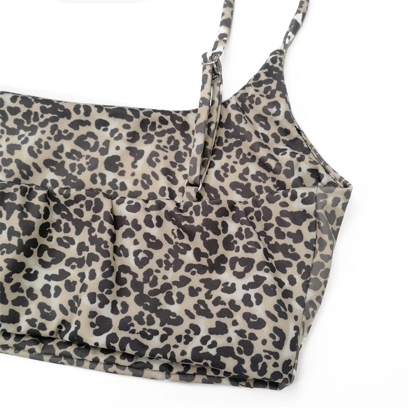 Leopard print crop top