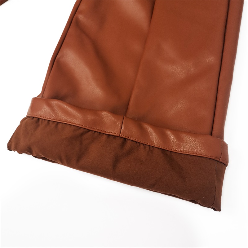 Leather skinny pants in brown