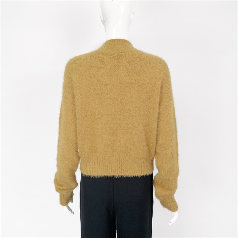 Long sleeves pullover sweater