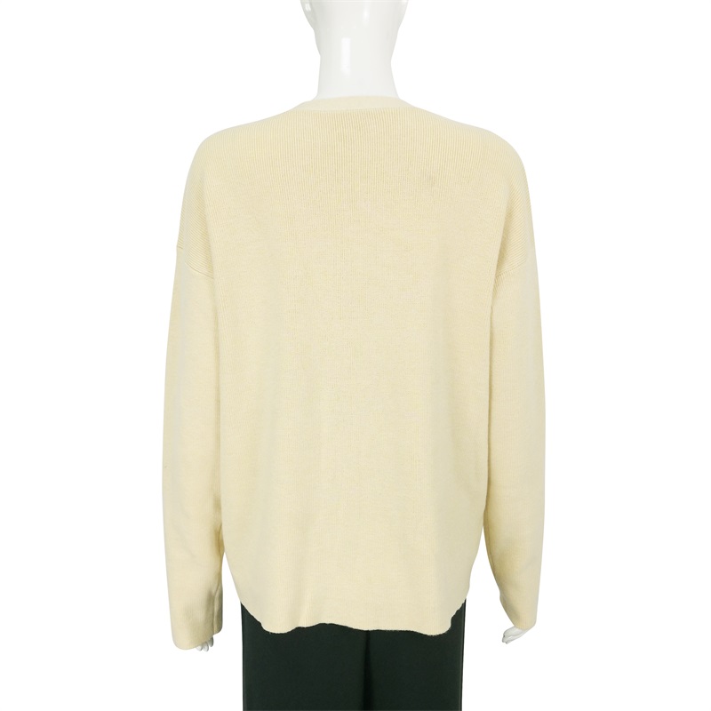 Long sleeves V neck cardigan sweater