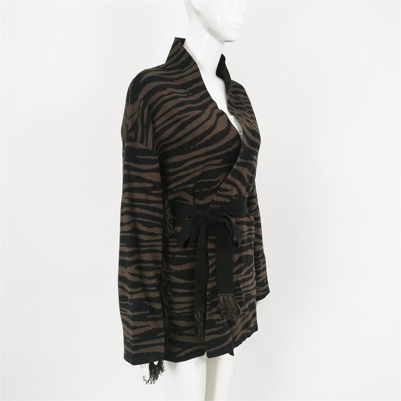 Zebra pattern long sleeves robe sweater